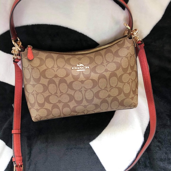 Coach shoulder bag in Signature Canvas NWT - Picture 3 of 10